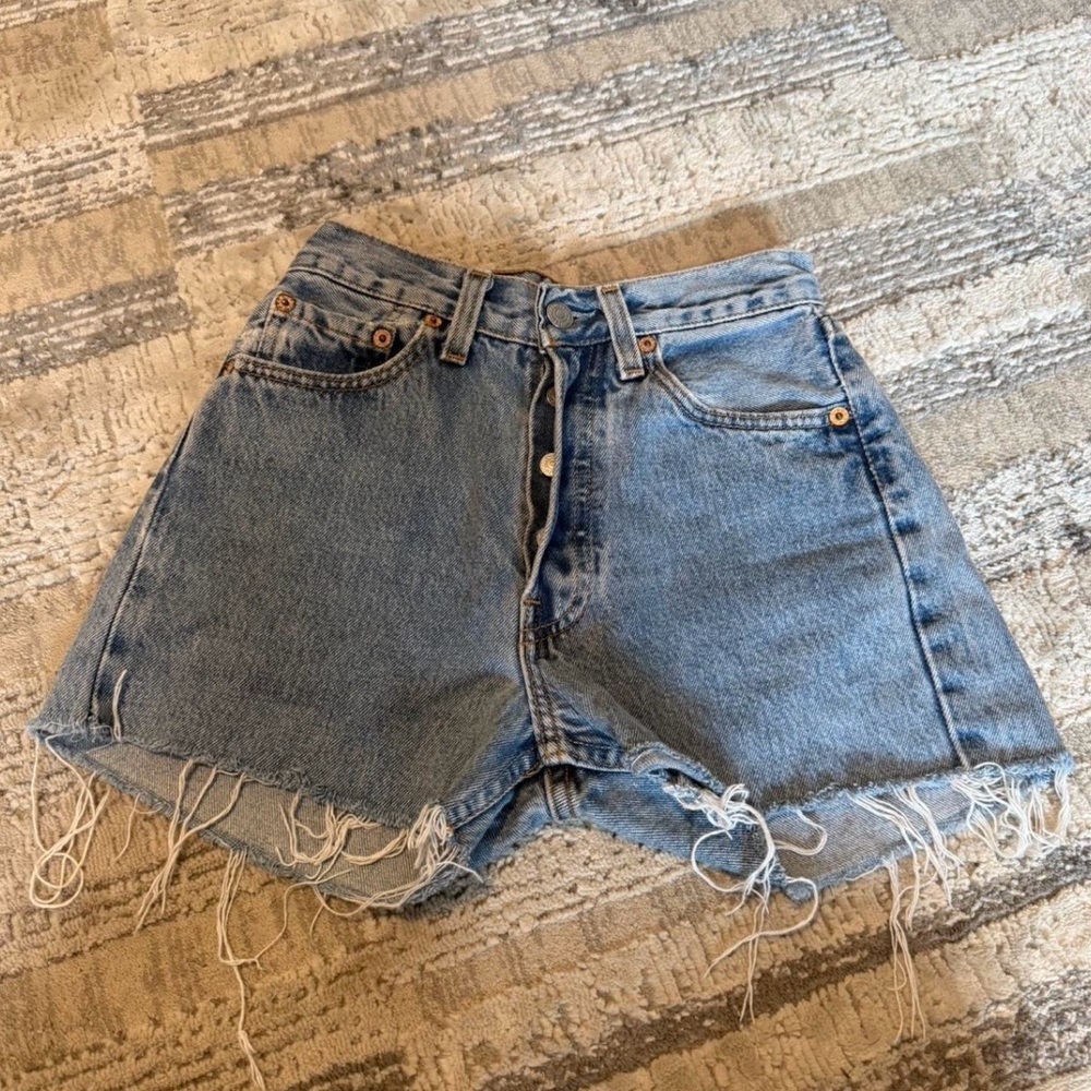 Levi's Light Blue High-Waist Frayed Denim Shorts